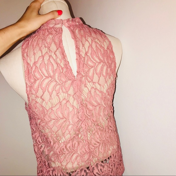 GORGEOUS LACE TOP - Picture 5 of 6